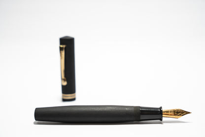 ASA Maya Handcrafted Ebonite Fountain Pen - Vintage-Inspired Diamond Design with Jowo Nib