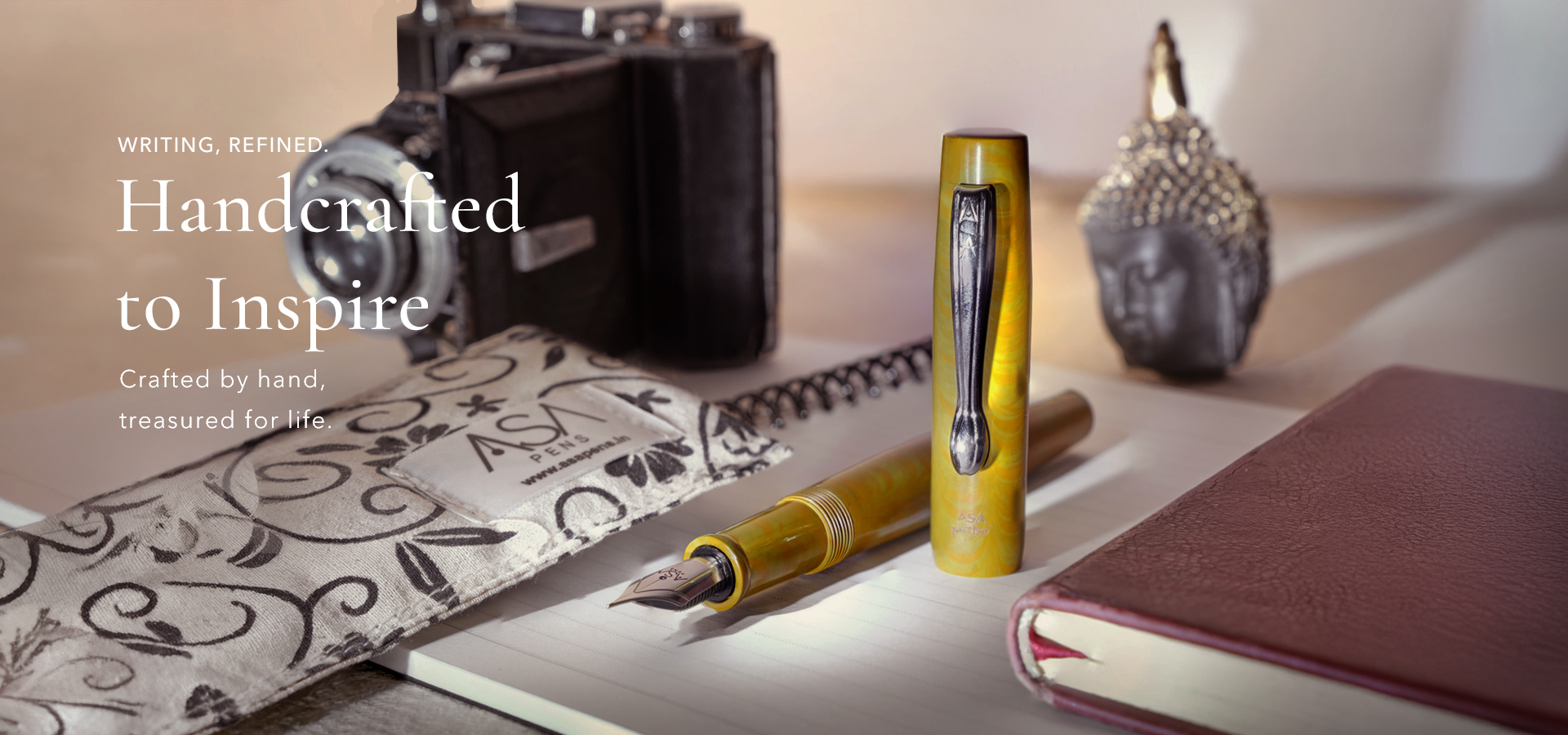 Luxury Pen Banner 3